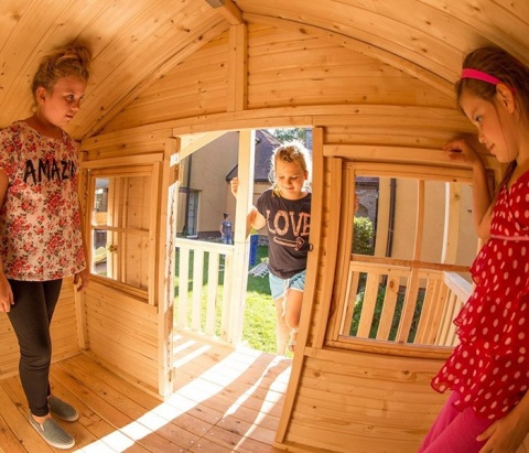 Domek zabaw | Borys z huśtawką i barkierką do schodków Domek zabaw | Borys z huśtawką i barkierką do schodków